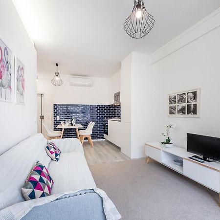 Guestready - Flamingo In The Square Leilighet Porto Eksteriør bilde