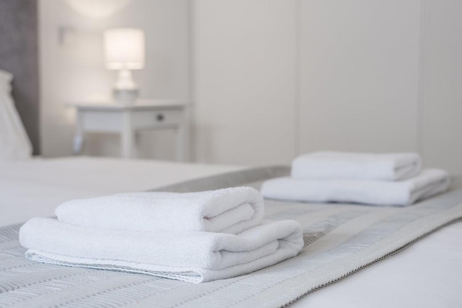 Guestready - Flamingo In The Square Leilighet Porto Eksteriør bilde